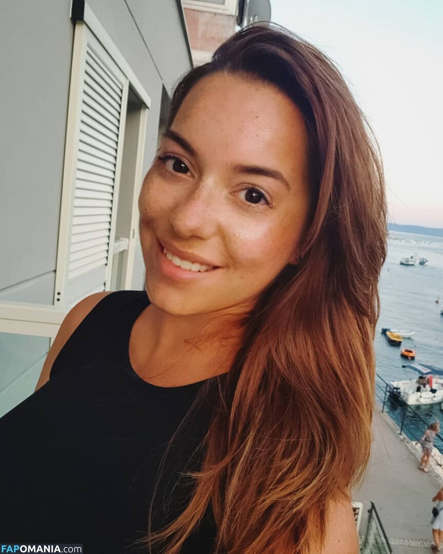 amator_csajok / f.lillaa / petratimea Nud OnlyFans  Fotografie scursă #2684