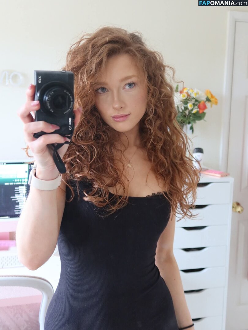 Phoebe / englishphoebex / phoebeisginger Nud OnlyFans  Fotografie scursă #21