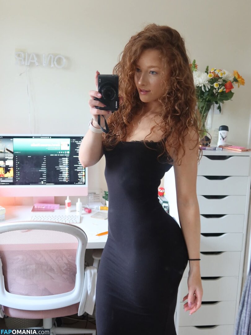 Phoebe / englishphoebex / phoebeisginger Nud OnlyFans  Fotografie scursă #24