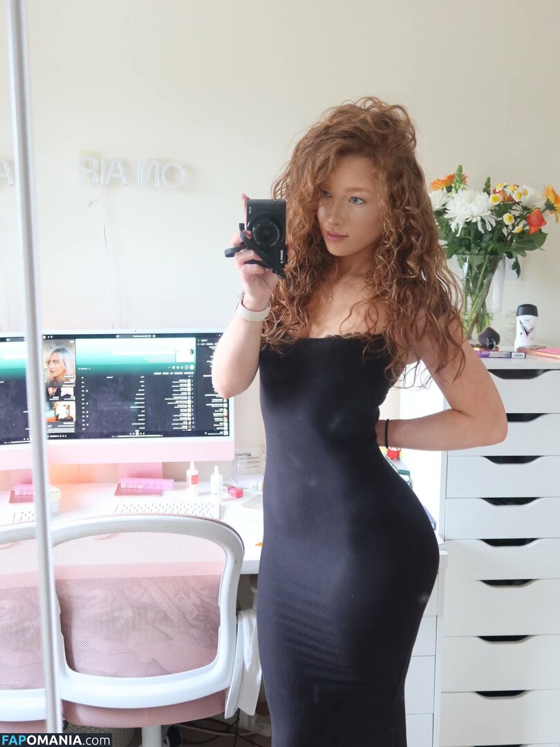 Phoebe / englishphoebex / phoebeisginger Nud OnlyFans  Fotografie scursă #25