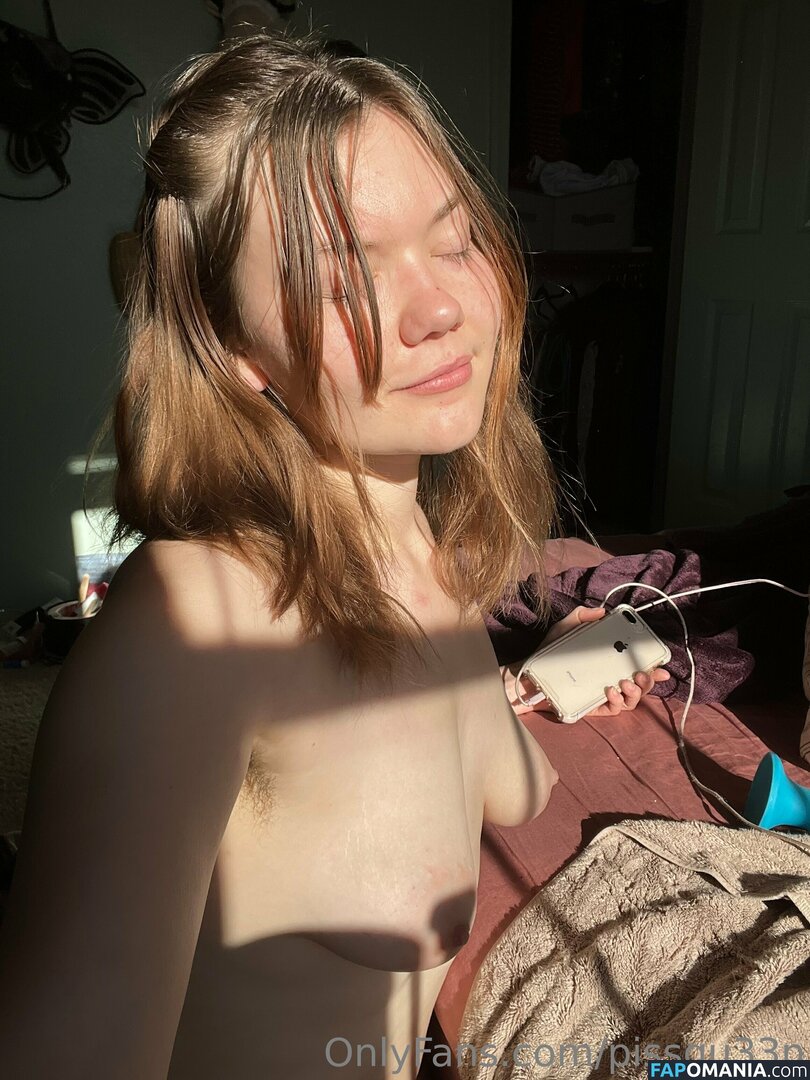 https: / pissqu33n Nud OnlyFans  Fotografie scursă #130