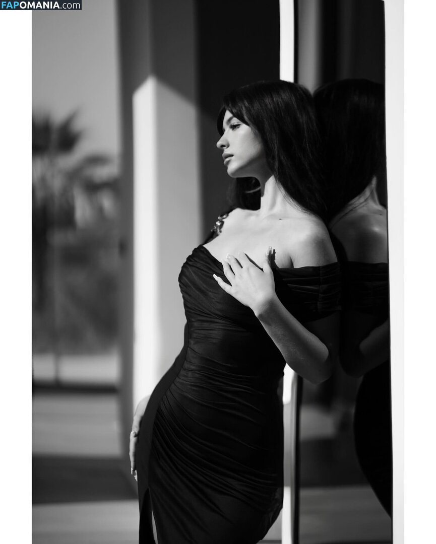 Pauline Maugauin / Pola Petrenko / polapetrenko Nud OnlyFans  Fotografie scursă #1