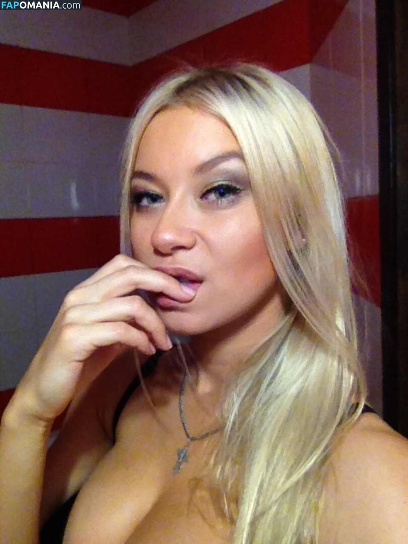Polina Logunova / polinalogunova / Полина Логунова Nud OnlyFans  Fotografie scursă #12