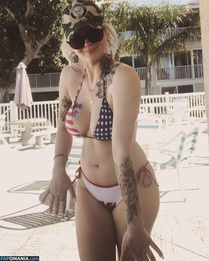 Darts / Polly James / pollyjames Nud OnlyFans  Fotografie scursă #9