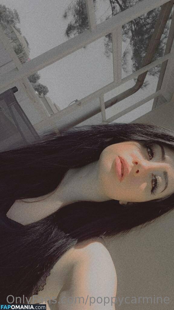 impoppy / poppycarmine Nud OnlyFans  Fotografie scursă #10