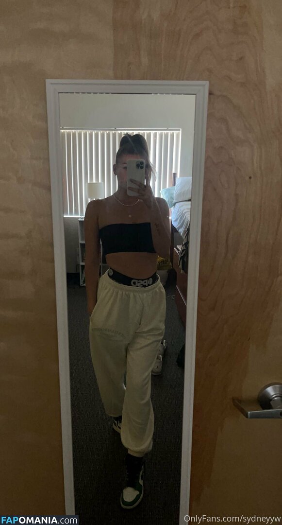 preachersdaughter18 / shapiro_villa Nud OnlyFans  Fotografie scursă #21