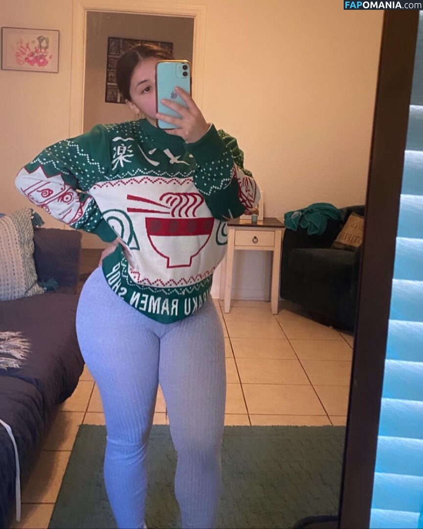 babyemilyver / princessemily / princesssaaemily Nud OnlyFans  Fotografie scursă #2