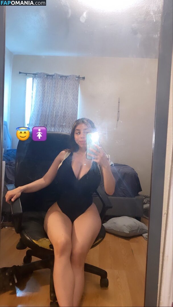 babyemilyver / princessemily / princesssaaemily Nud OnlyFans  Fotografie scursă #8