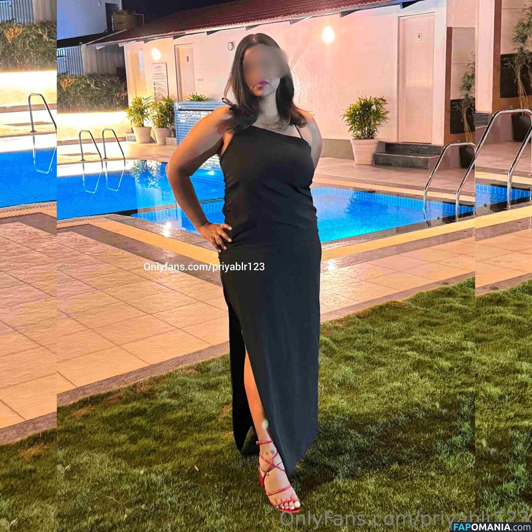 PriyaIndian2 / priyablr123 / priyatakur123 Nud OnlyFans  Fotografie scursă #38