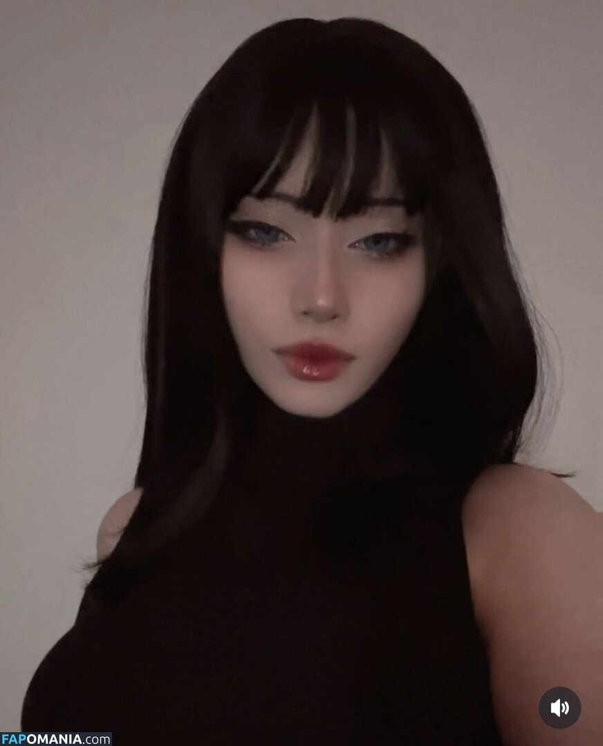 caseys_gxrlfriend / cosplaynsfw / prymsgarden Nud OnlyFans  Fotografie scursă #2