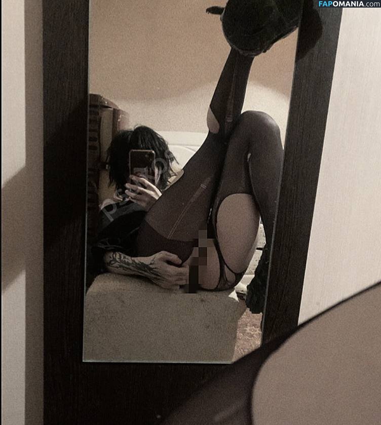 Psuxos / psux0s / психоз Nud OnlyFans  Fotografie scursă #15