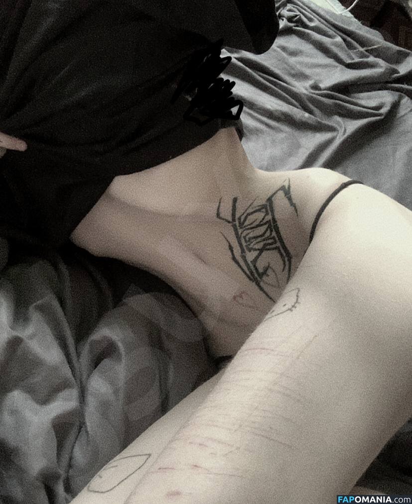 Psuxos / psux0s / психоз Nud OnlyFans  Fotografie scursă #17