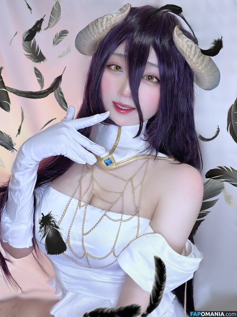 Purinn Cosplay / https: / purinn_cos Nud OnlyFans  Fotografie scursă #8