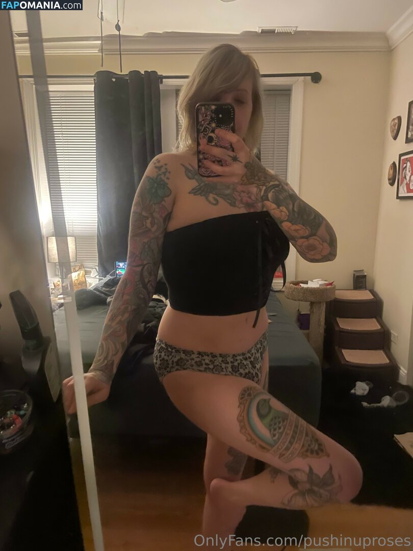 PushingUpRoses / https: / pushinuproses Nud OnlyFans  Fotografie scursă #157