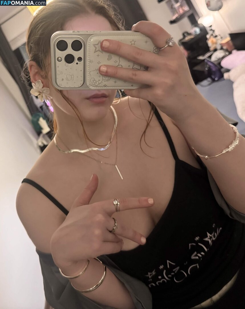 Qiandaiyiyu / Qiandai以宇 / https: Nud OnlyFans  Fotografie scursă #47