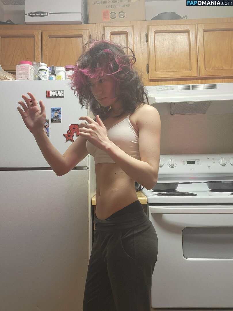 Queen Tofu Games / QueenTofu / Tofu_games / babytofu / https: Nud OnlyFans  Fotografie scursă #527