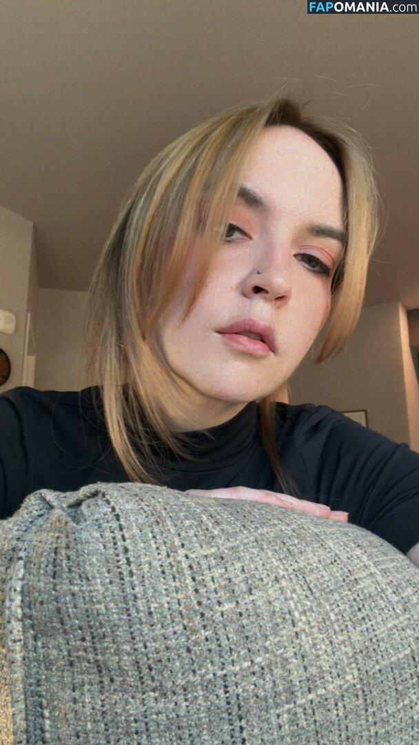 Quelaag / xingenue Nud OnlyFans  Fotografie scursă #3