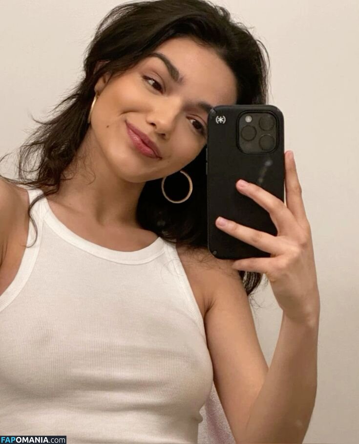Rachel Zegler / rachelzegler / rachmariexoxo Nud OnlyFans  Fotografie scursă #874