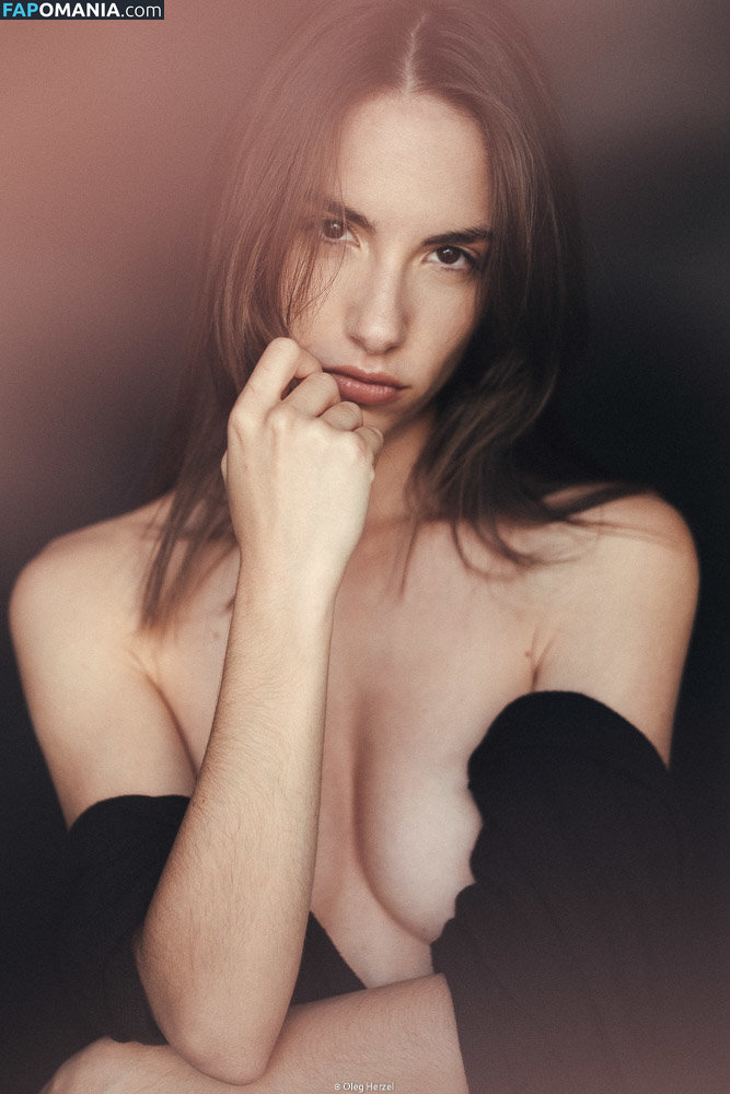 Rebecca Bagnol / _rebeccabagnol / bagnolrebecca / rebeccacambria_free Nud OnlyFans  Fotografie scursă #34