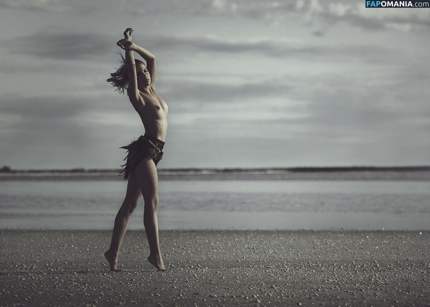 Rebecca Bagnol / _rebeccabagnol / bagnolrebecca / rebeccacambria_free Nud OnlyFans  Fotografie scursă #1161