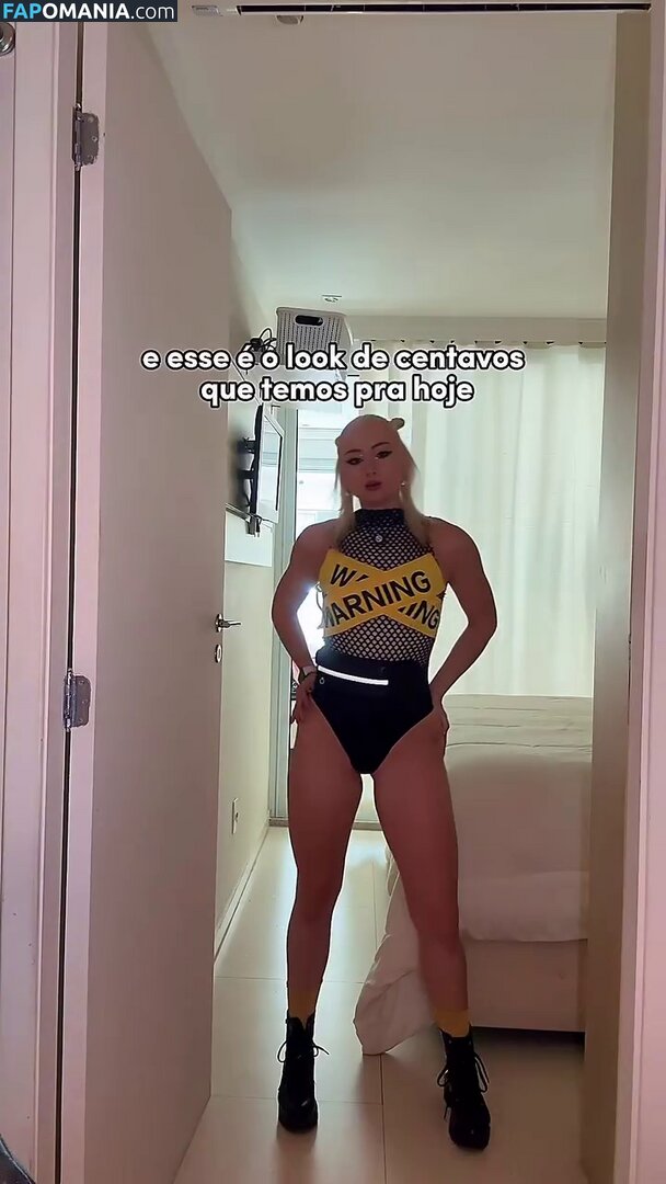 Renata Schneider / renata.c.schneider Nud OnlyFans  Fotografie scursă #2