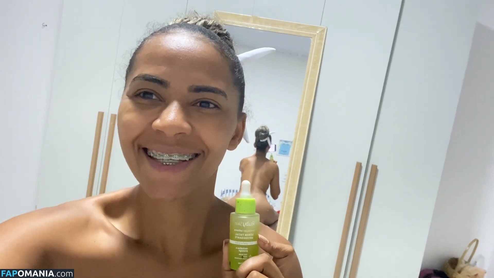 Renata Souza / Rezinha Youtuber / renataoficial1 / rezinhaexcluxivo Nud OnlyFans  Fotografie scursă #1