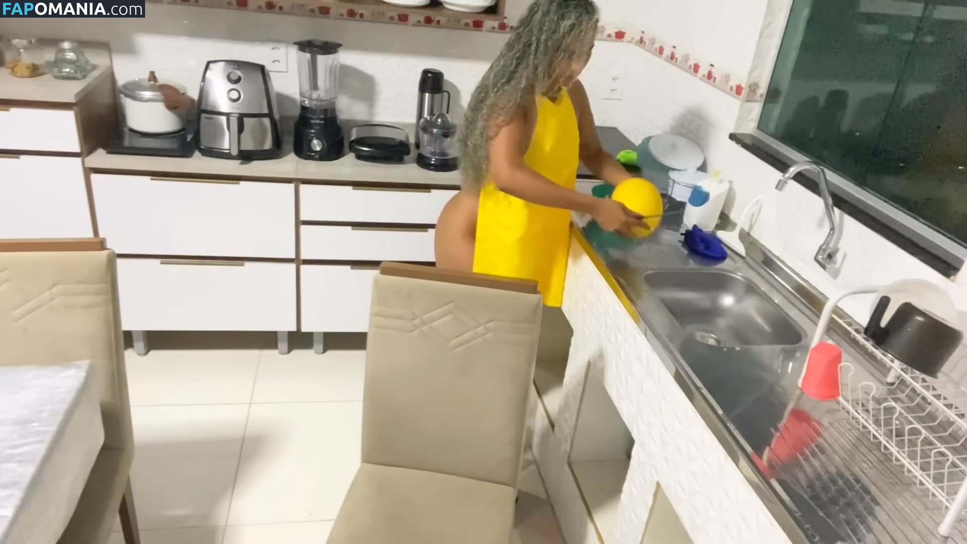 Renata Souza / Rezinha Youtuber / renataoficial1 / rezinhaexcluxivo Nud OnlyFans  Fotografie scursă #2