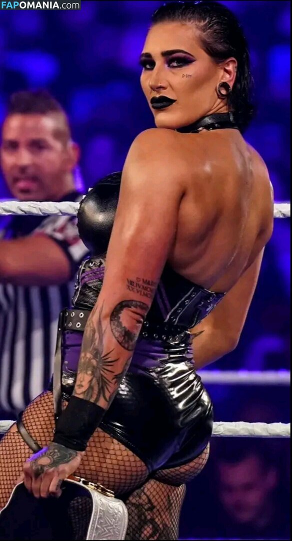 Rhea Ripley / WWE / https: / notrhearipley / rhearipley_wwe Nud OnlyFans  Fotografie scursă #5