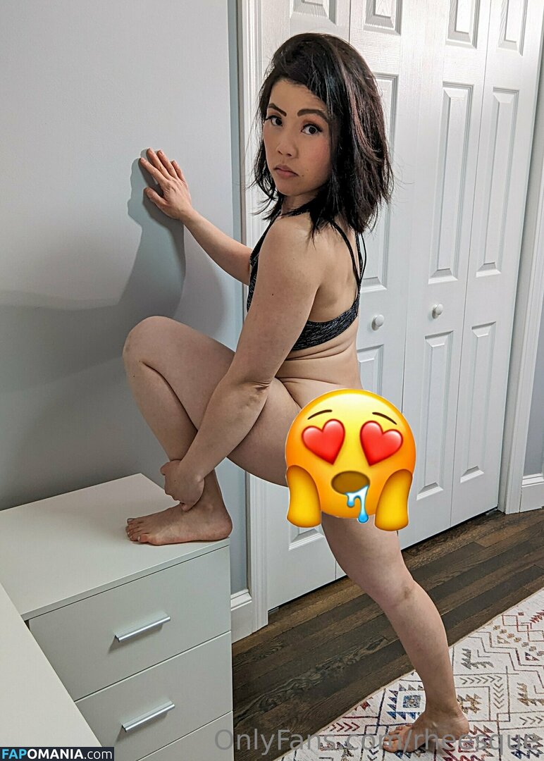 fb_0296 / risqkayfeed Nud OnlyFans  Fotografie scursă #27