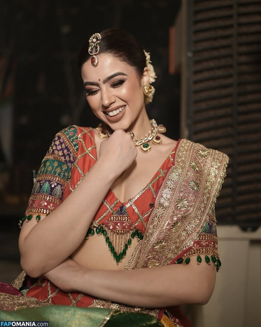 Riva Arora / https: / riva.arora.1 / riva.aroraofficial / rivarora_ Nud OnlyFans  Fotografie scursă #7