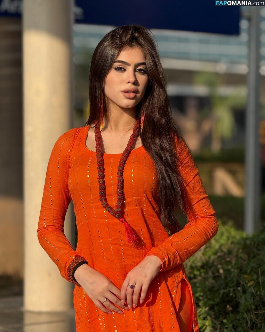 Riva Arora / https: / riva.arora.1 / riva.aroraofficial / rivarora_ Nud OnlyFans  Fotografie scursă #22
