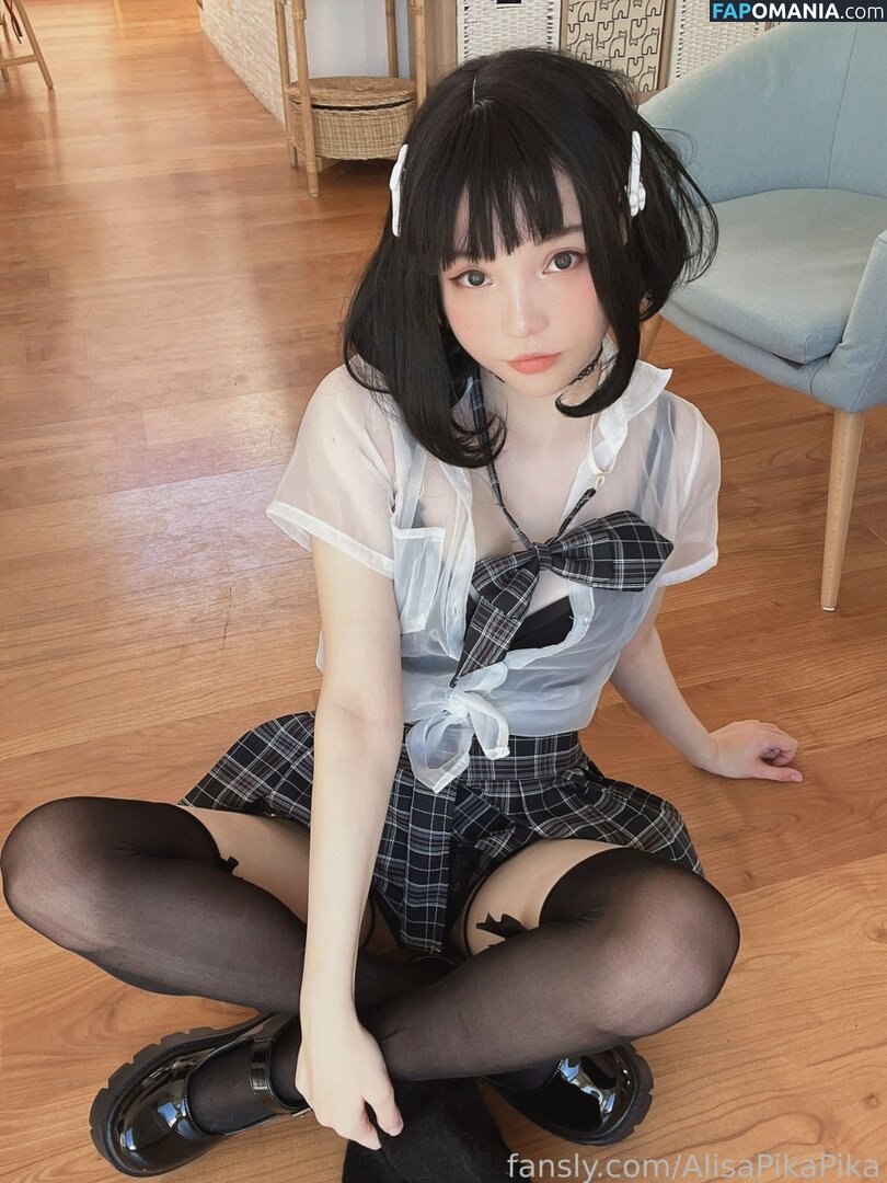 Alisa Bishop / AlisaPikaPika / Rocksy Light / https: / rocksylight Nud OnlyFans  Fotografie scursă #536