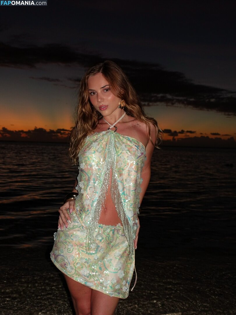 Romane Bertrand / rromane.b Nud OnlyFans  Fotografie scursă #6