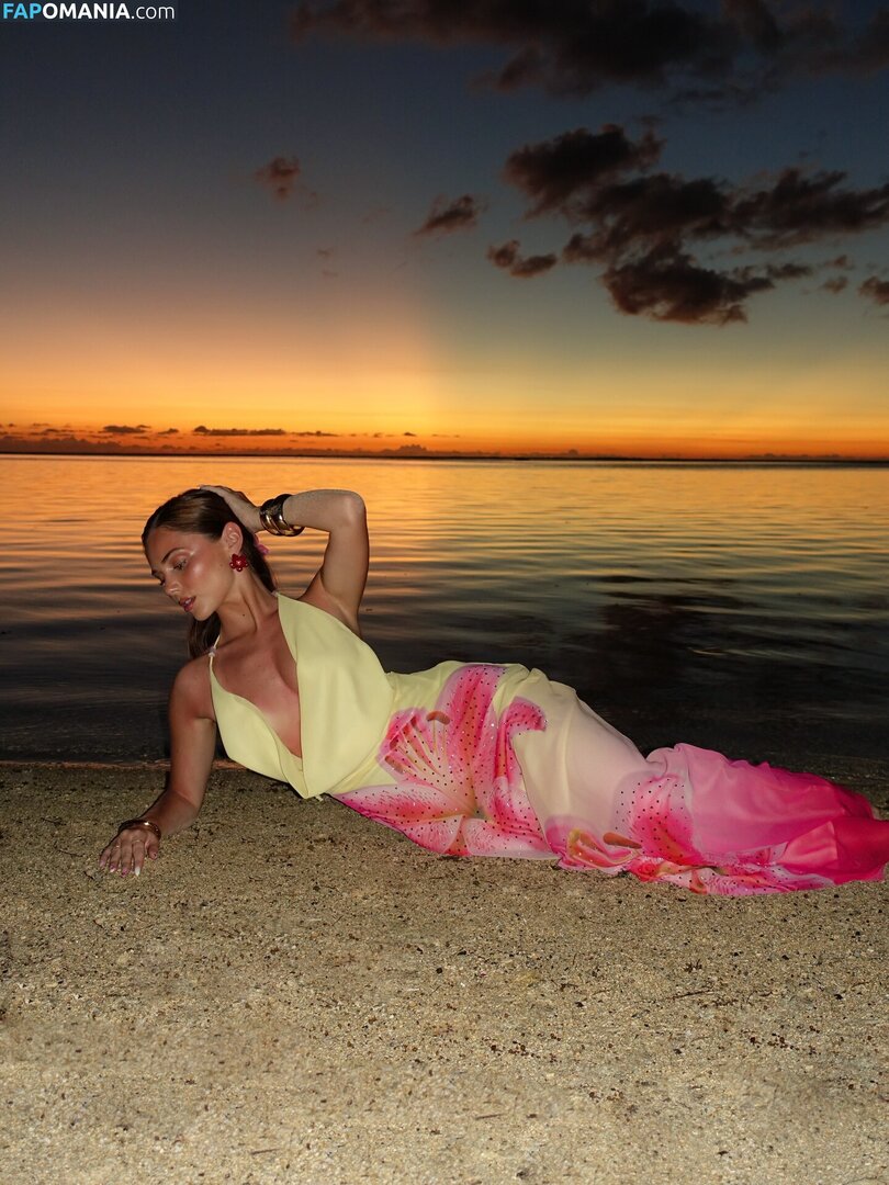 Romane Bertrand / rromane.b Nud OnlyFans  Fotografie scursă #20