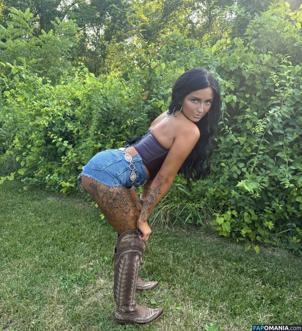Petitetattedplati / Ronika Eskins / ronika_eskins Nud OnlyFans  Fotografie scursă #13