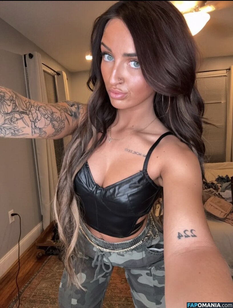 Petitetattedplati / Ronika Eskins / ronika_eskins Nud OnlyFans  Fotografie scursă #30