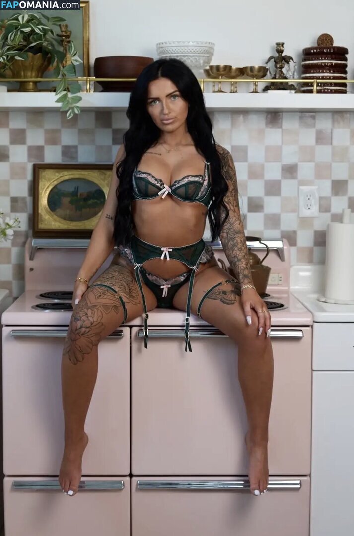 Petitetattedplati / Ronika Eskins / ronika_eskins Nud OnlyFans  Fotografie scursă #117