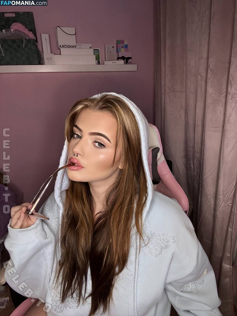 Roselin.de / Roselinde0F / https: / roselinde.de Nud OnlyFans  Fotografie scursă #34