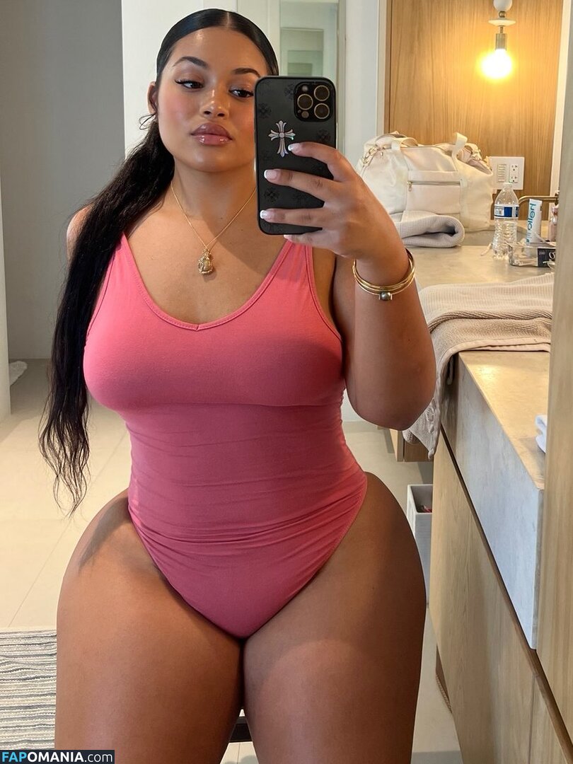 Roseyroyyal Nud OnlyFans  Fotografie scursă #1