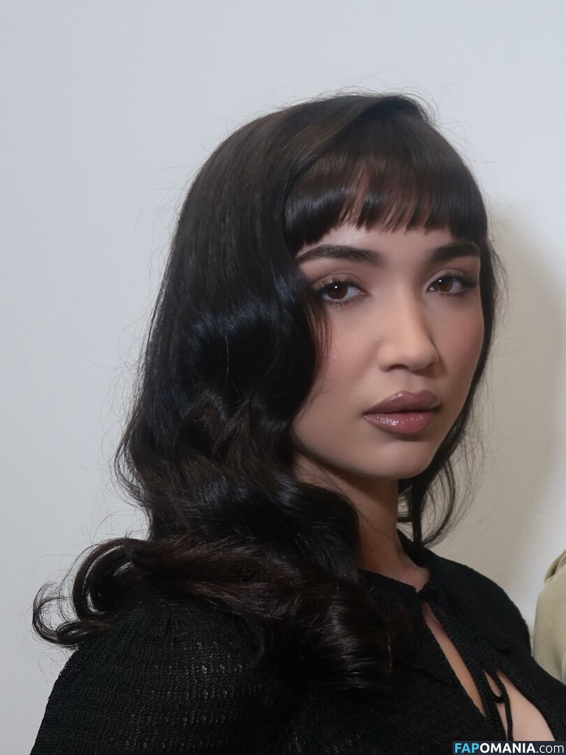 Rowan Blanchard / Simp Chat / https: / rowanblanchard Nud OnlyFans  Fotografie scursă #583