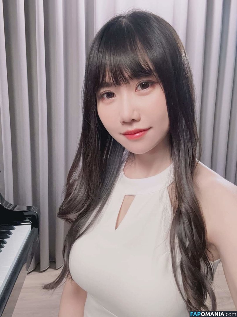 Ru’s Piano / Ru味春捲 / ruruspiano Nud OnlyFans  Fotografie scursă #8