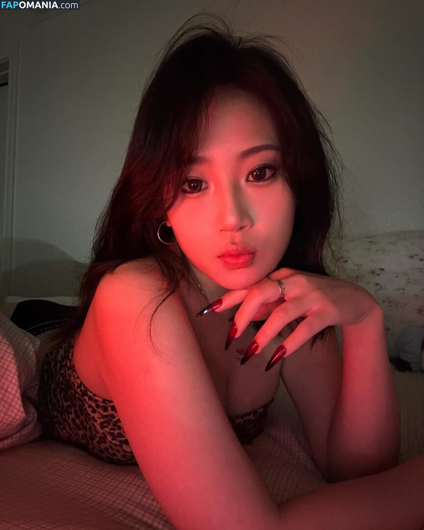 Rubyzhu / rubyzhu1204 Nud OnlyFans  Fotografie scursă #4