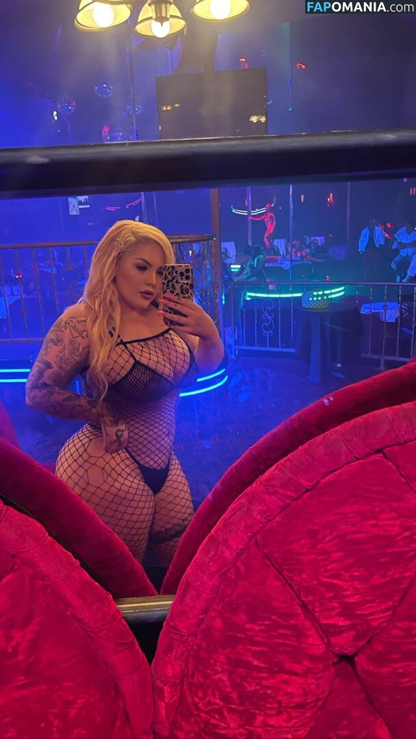 Ruthlesshg  / https: / mscarlettredd / ruthlesshg Nud OnlyFans  Fotografie scursă #7