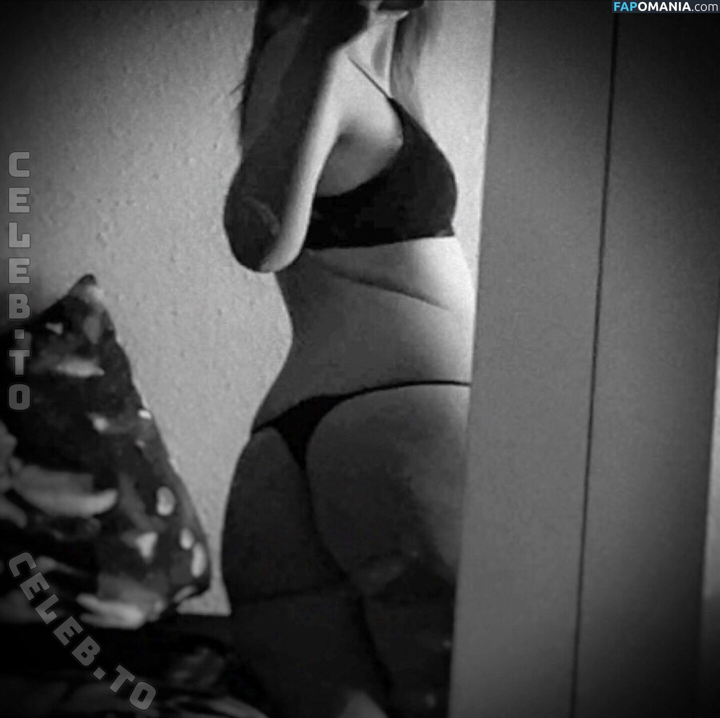 Ryumeike / melyraeike / melyraeikemodel Nud OnlyFans  Fotografie scursă #6