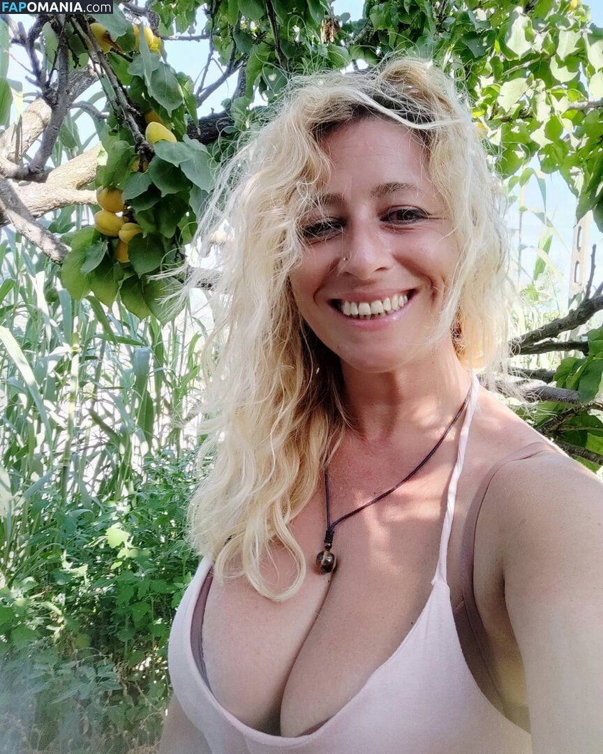 Sabina Di Iorio / sabina_diiorio / sabynadi Nud OnlyFans  Fotografie scursă #11