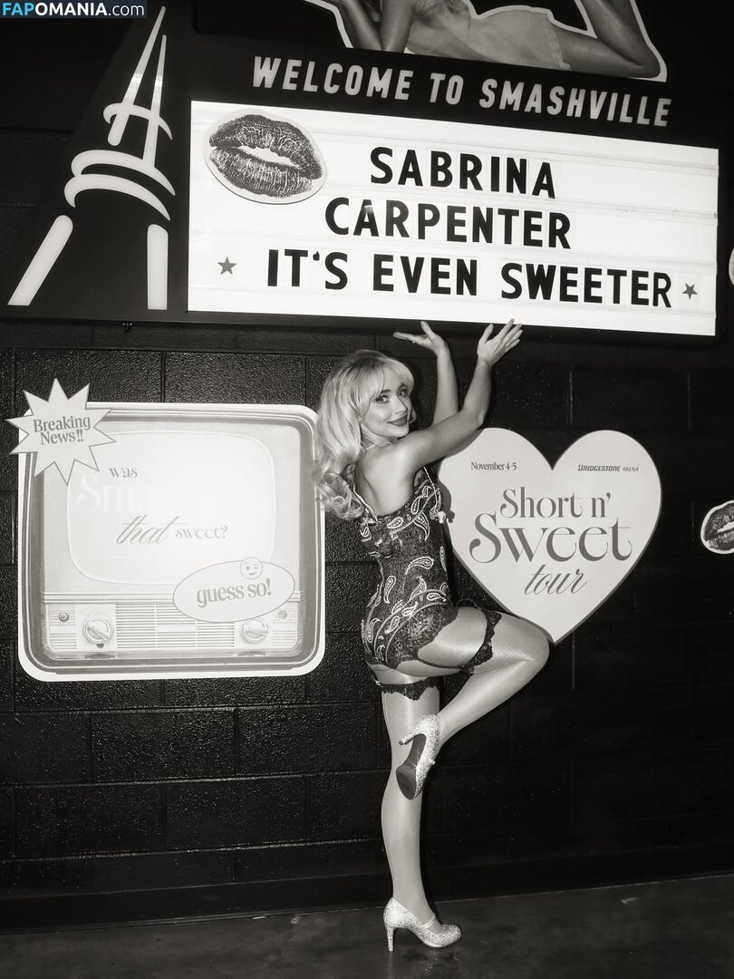 Sabrina Carpenter / https: / sabrinacarpenter Nud OnlyFans  Fotografie scursă #2478