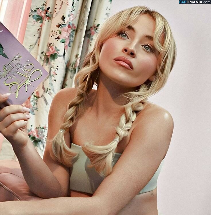 Sabrina Carpenter / https: / sabrinacarpenter Nud OnlyFans  Fotografie scursă #2521