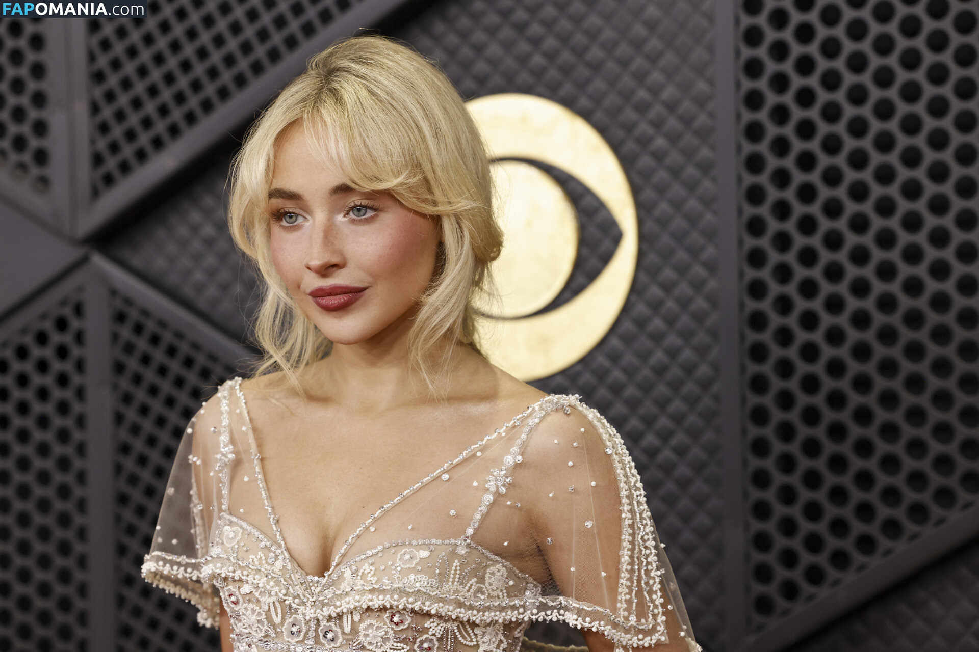 Sabrina Carpenter / https: / sabrinacarpenter Nud OnlyFans  Fotografie scursă #2563