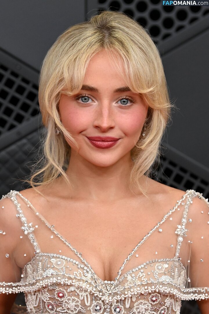 Sabrina Carpenter / https: / sabrinacarpenter Nud OnlyFans  Fotografie scursă #2573
