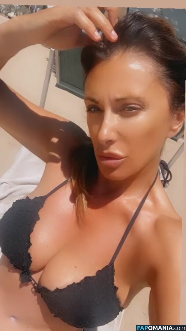 Sabrina Salerno / sabrinasalernofficial Nud OnlyFans  Fotografie scursă #1056